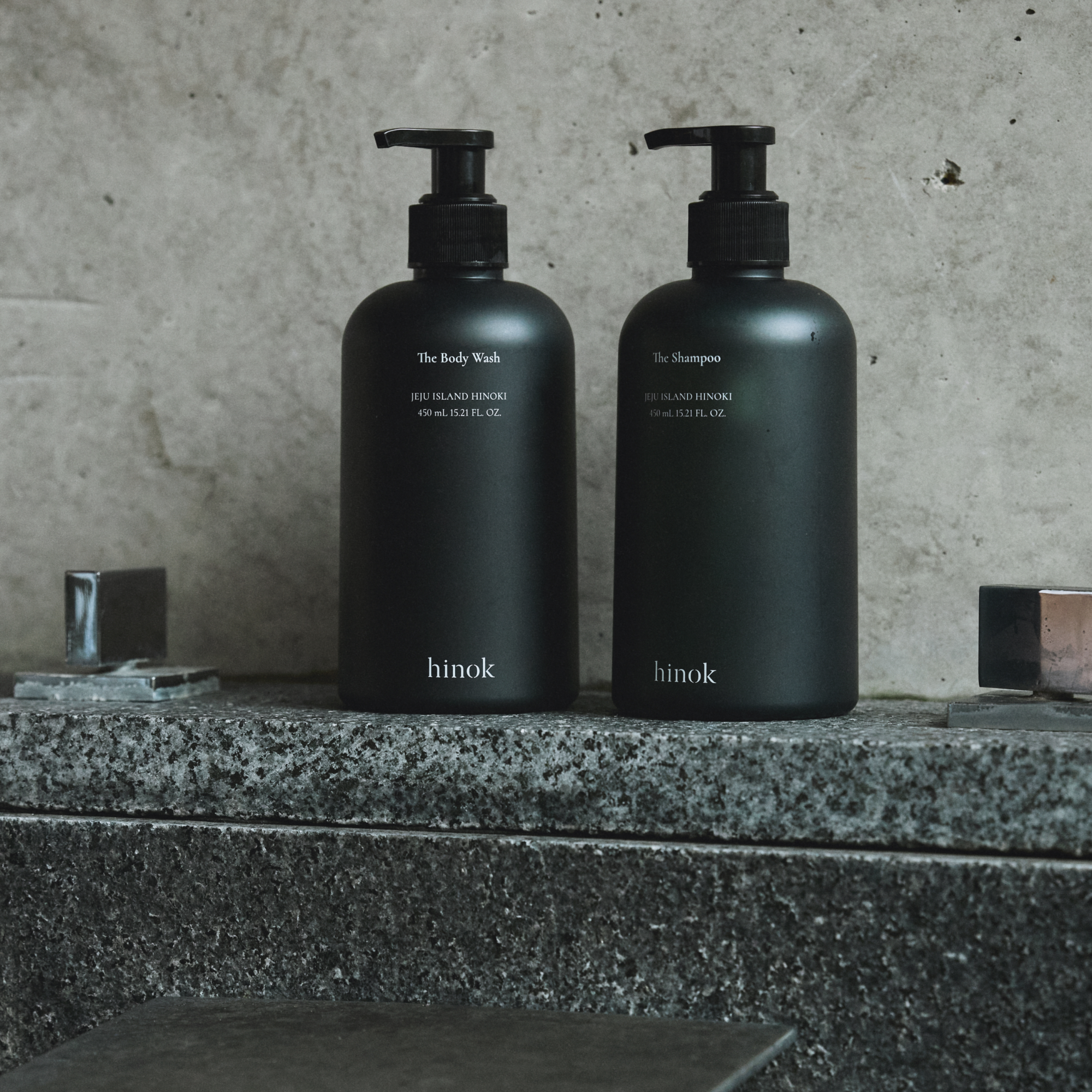 The Shampoo 15.2 fl oz (450mL)