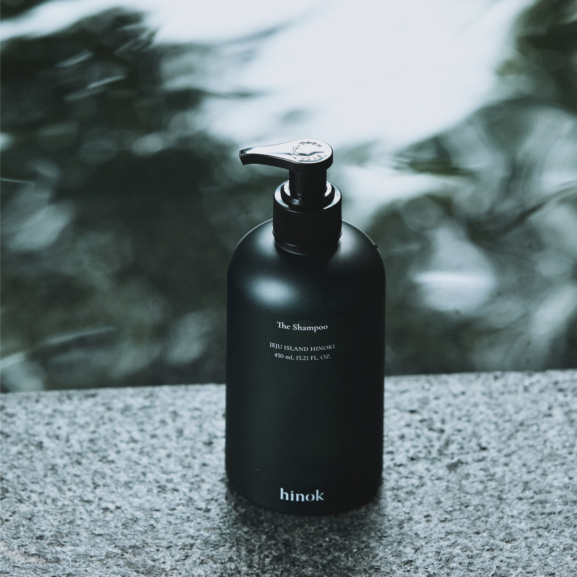The Shampoo 15.2 fl oz (450mL)