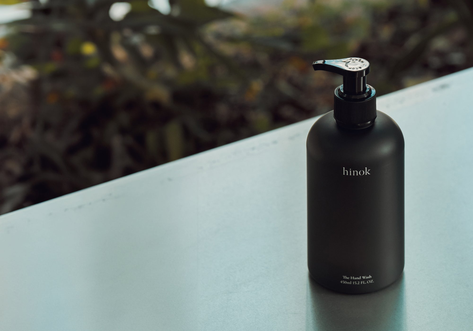 spray1_a28a7a75-fdba-4aa4-8786-e863688b300d.jpg